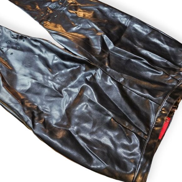 Un Deux Trois Black Faux Leather Bootcut Pants Size 20 - Picture 3 of 12